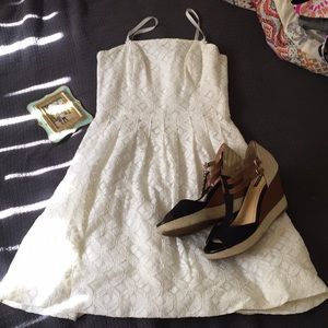 White lace Lilly Pulitzer dress